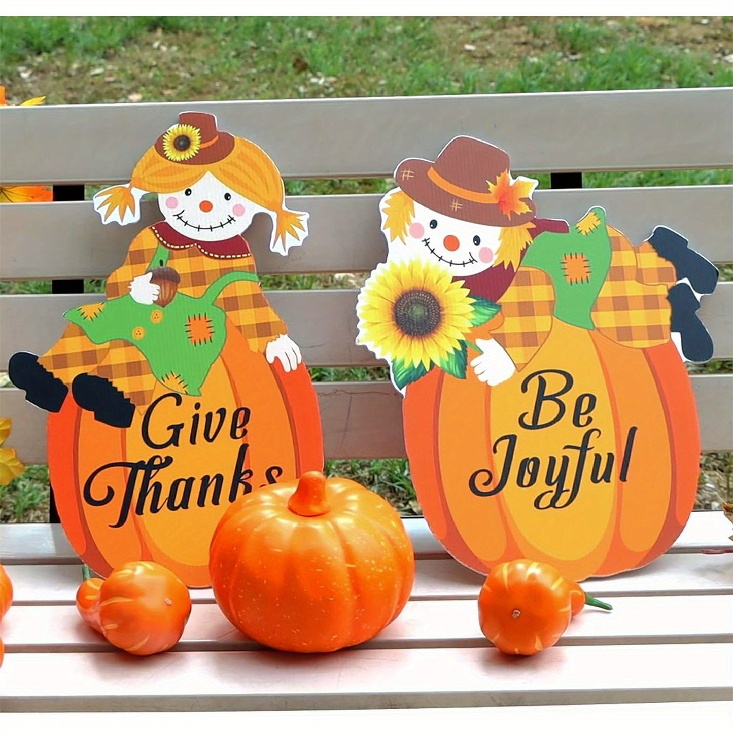 Festive Fall Scarecrow Pumpkin Yard Stakes: Thanksgiving Pilgrim Decorations for Outdoor Lawn - Plastic, Stake-Style, No Feather, Suitable for Autumn