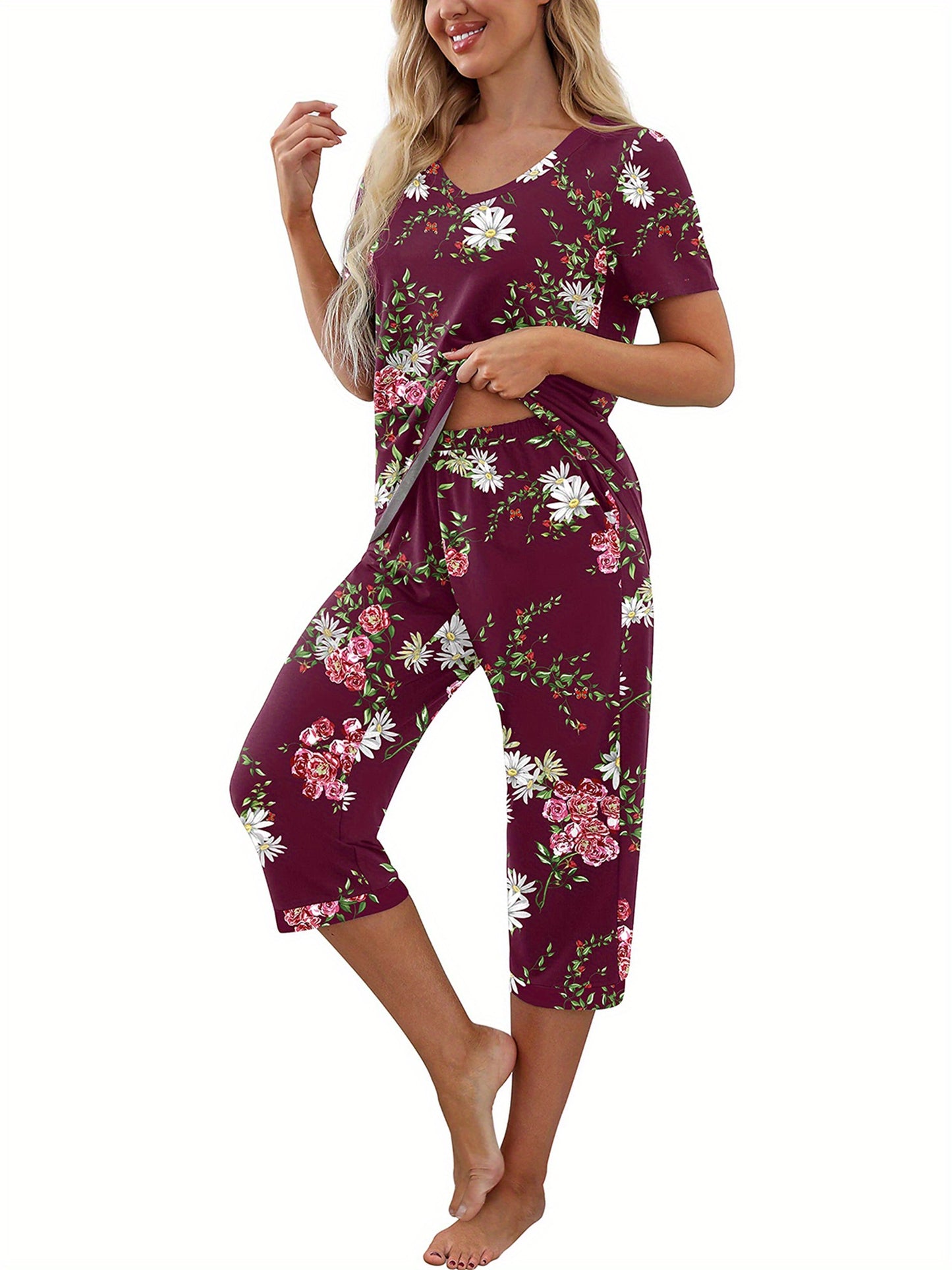 Women's Pajama Set Short Sleeve V Neck T-shirt and Capri Pants Sleepwear Contrast Color/Floral/Leopard Lounge Suits