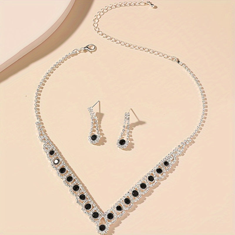 Fashion Ladies Evening Set Includes A Handbag, Two Rhinestone Earrings, A Necklace, Elegant And Luxurious Evening Clutch Bag With Rhinestones, Suitable For Party.