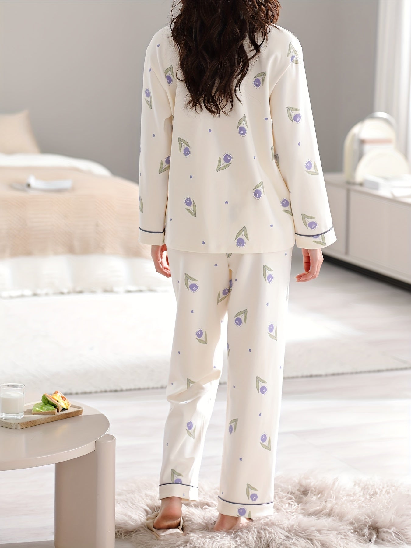 Women's Tulip Print Elegant Pajama Set, Long Sleeve Buttons V Neck Pocketed Top & Pants, Comfortable Relaxed Fit For Fall