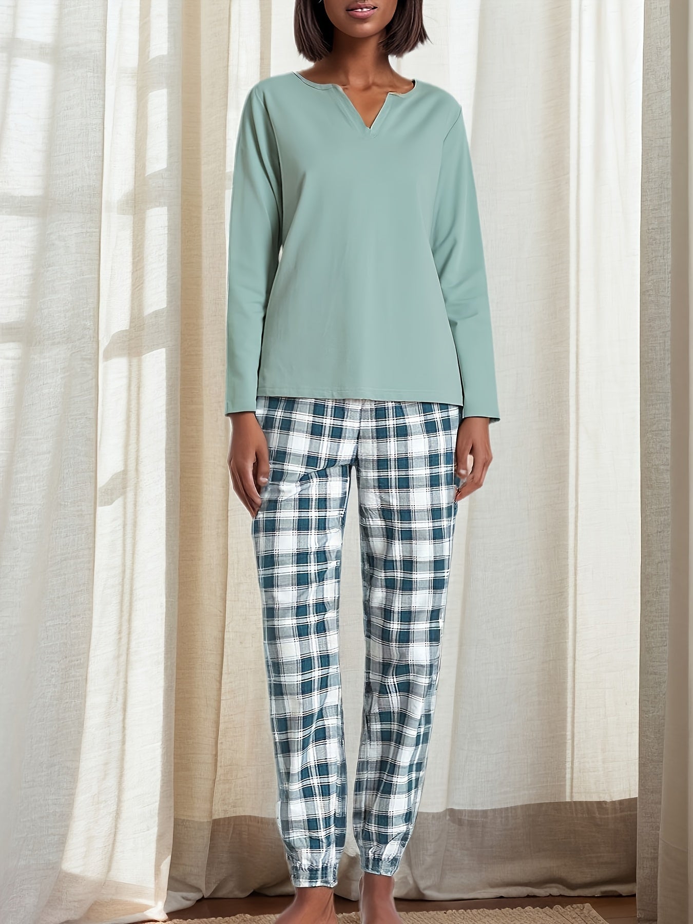 Women's Long Sleeve Solid Top And Plaid Pajama Pants Set, Elegant Cozy Sleepwear Set For Fall & Winter