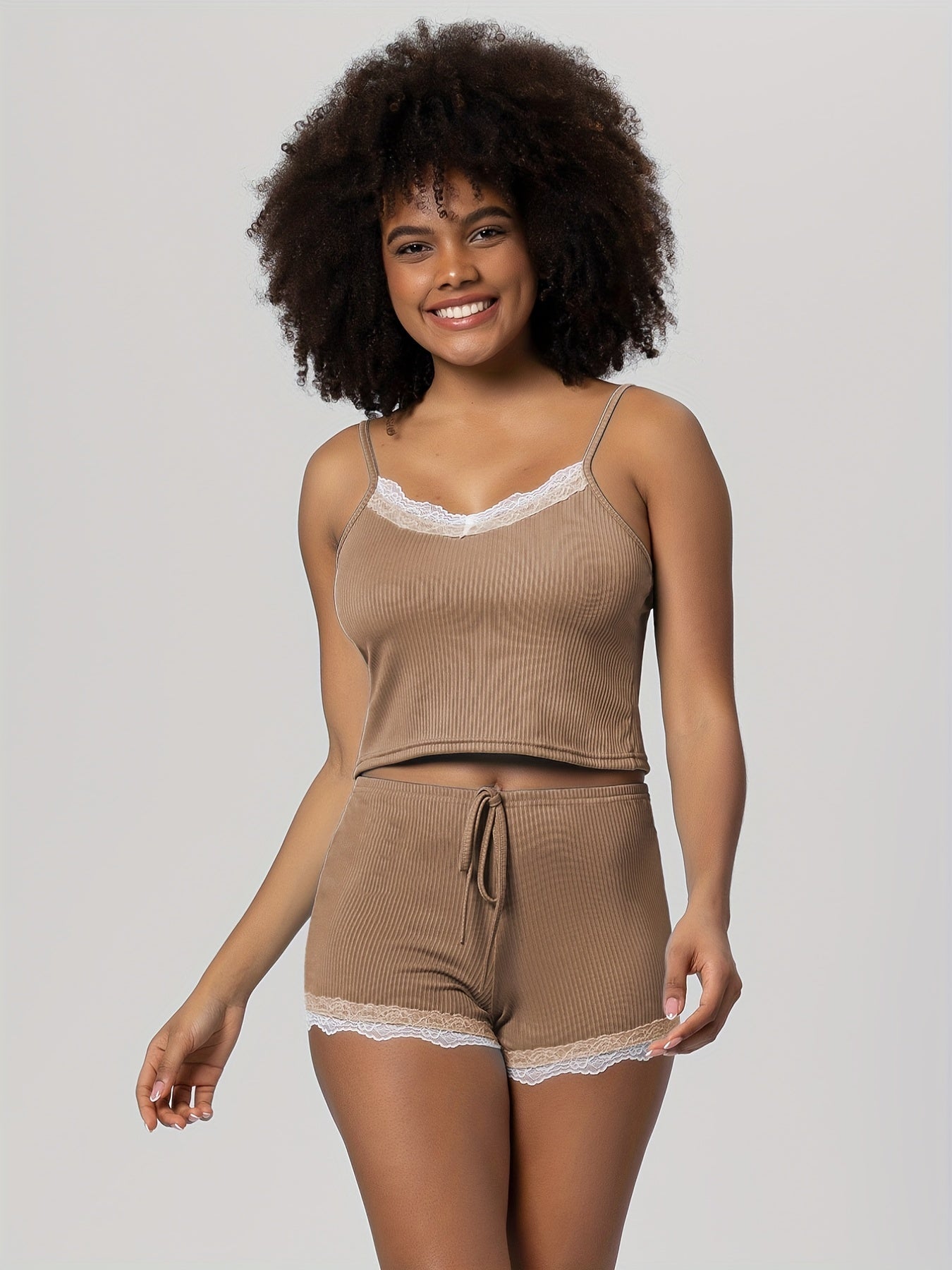 Contrast Lace Pajama Set, Sleeveless Cami Top & Elastic Waistband Shorts, Women's Sleepwear & Loungewear