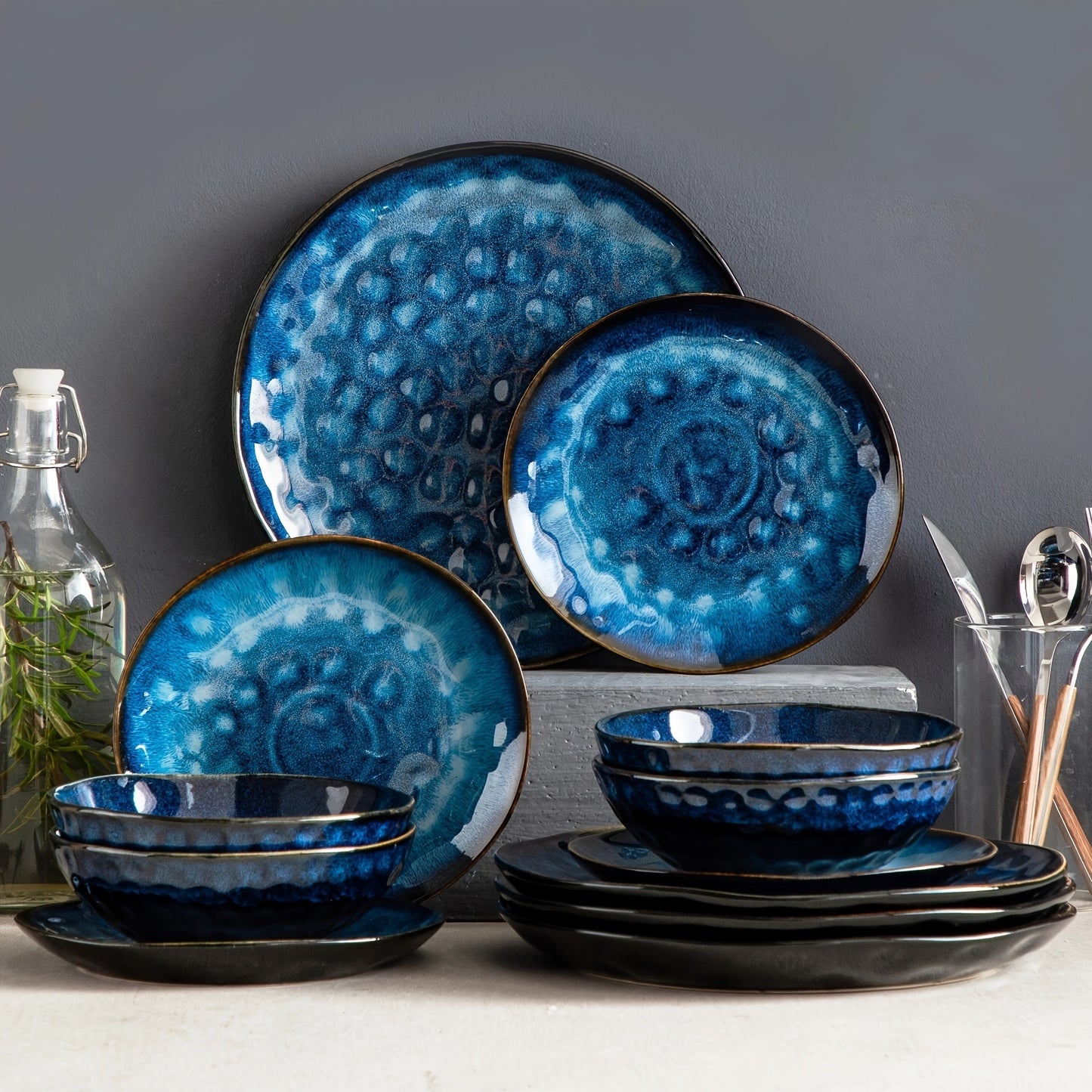 12 Pieces Blue Dinnerware Set, Reactive Change Glaze Dinner Set, Plates And Bowls Set