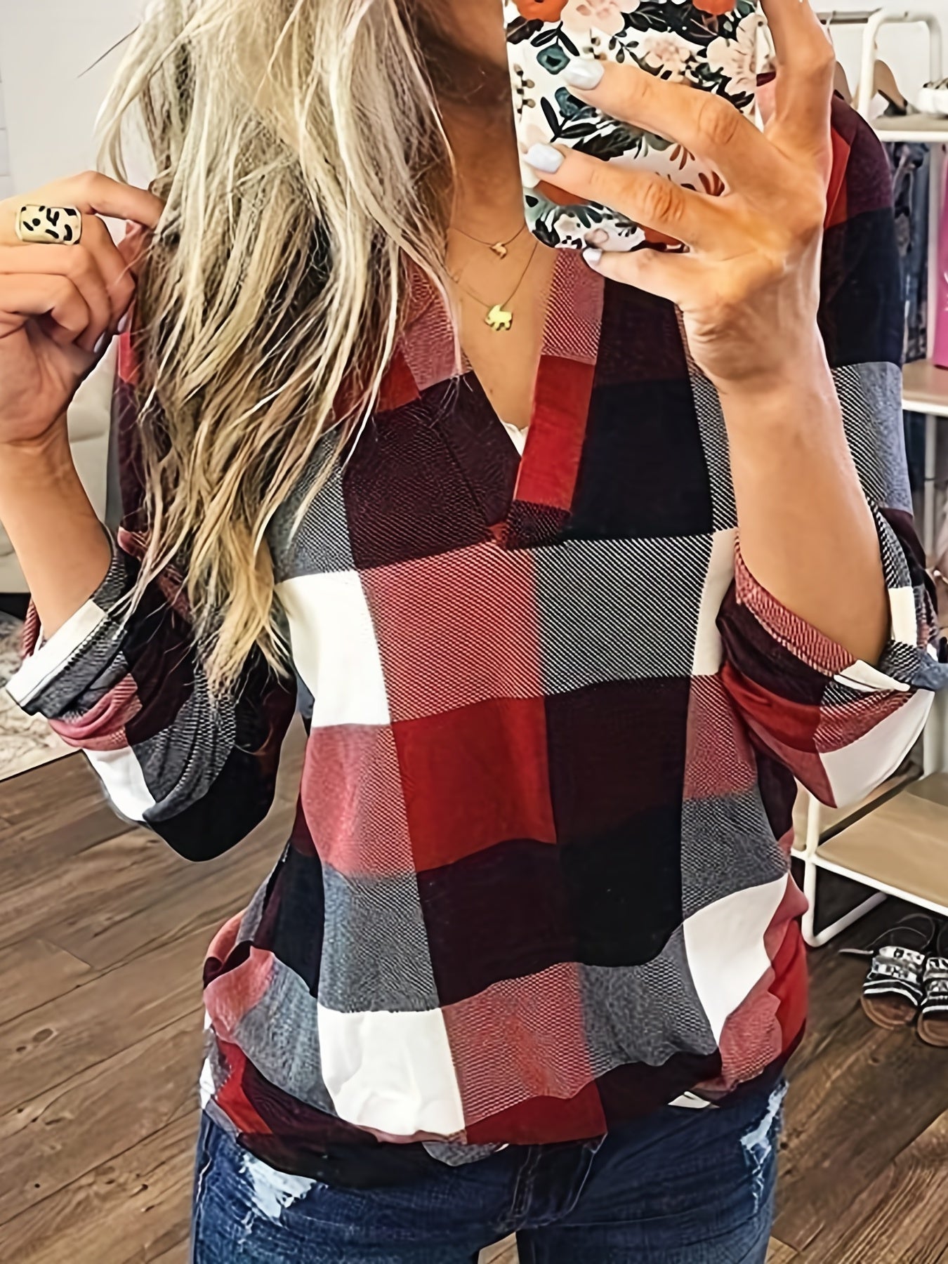 V-neck plaid printed casual long-sleeved shirt