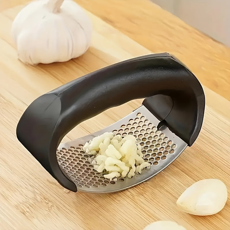 1pc, Manual Garlic Press, Stainless Steel Material, Plastic Handle Metal Garlic Grinder, Washable Garlic Grinder, Kitchen Garlic Chopper, Easy-to-use Garlic Grinder, Kitchen Small Tools, Apartment Essentials, University Dormitory Essentials